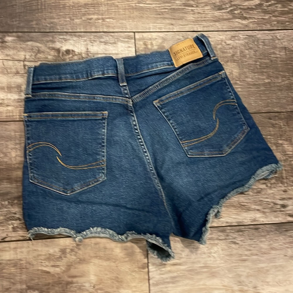 LEVIS SIGNATURE HERITAGE HIGH RISE SHORTS - Picture 3 of 4